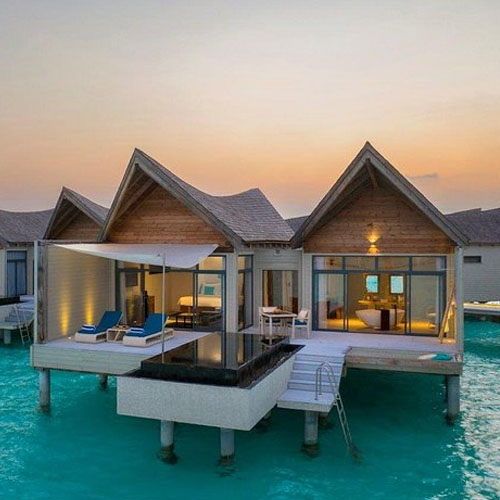 تور مالدیو هتل موون پیک