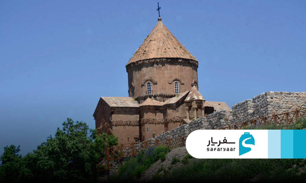 جزیره آختامار و کلیسای صلیب مقدس