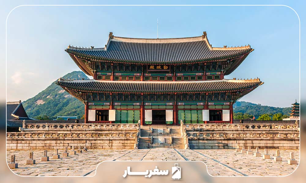 بازدید از کاخ گیونگ بوک در تور کره جنوبی