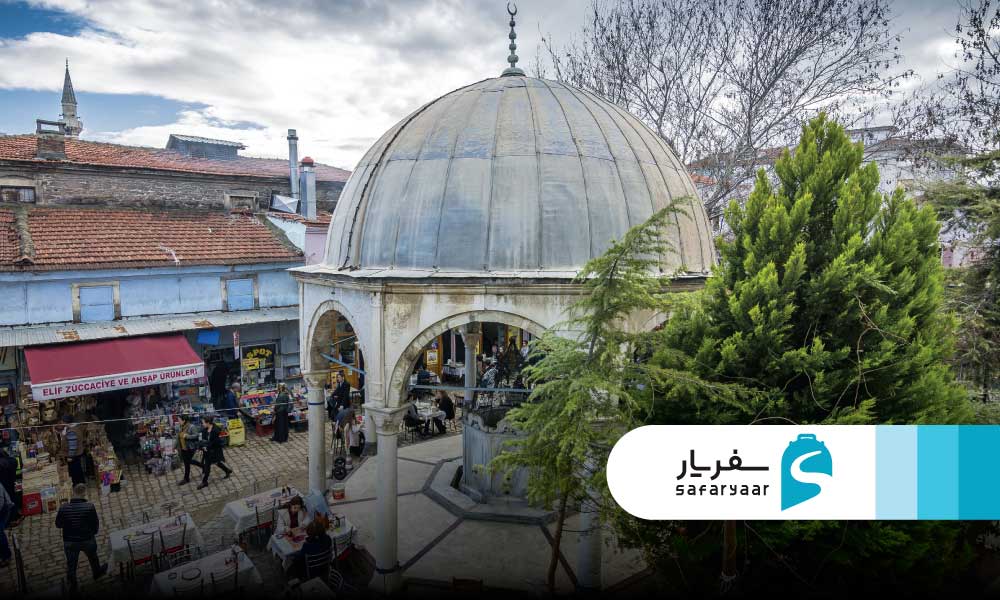 مکان های تاریخی و دیدنی در بازار کمرالتی
