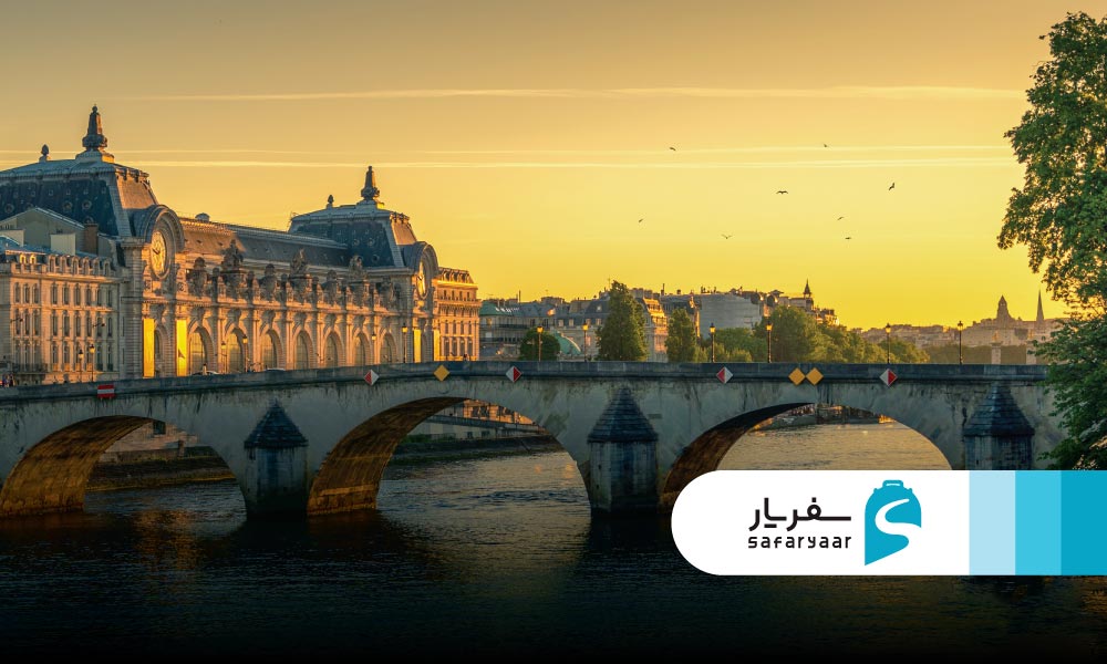 موزه اورسی و پل پونت نیوف