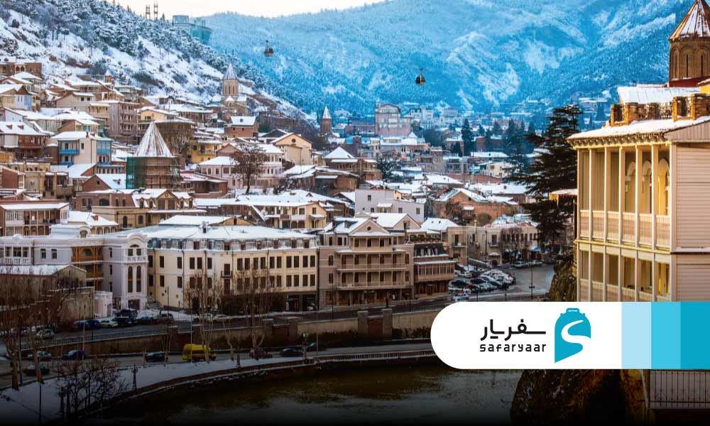 زمستان (آذر تا بهمن): تفلیس در لباس سفید برفی