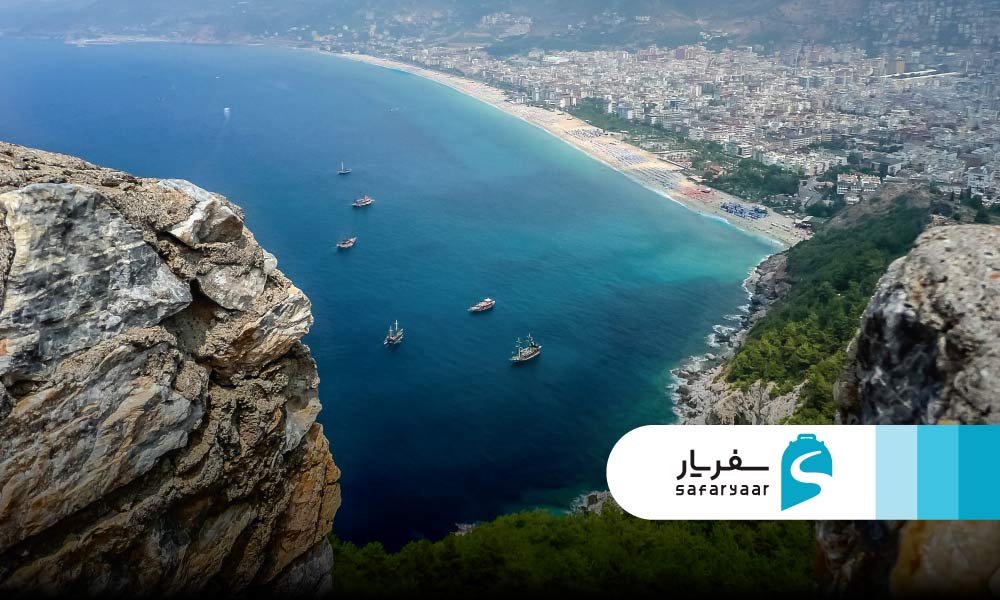 بهترین فصل برای سفر به ساحل کلوپاترا آلانیا