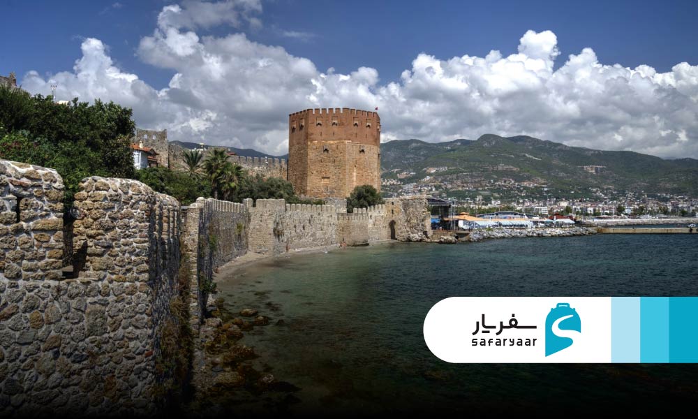 نگاهی به تاریخچه برج قرمز