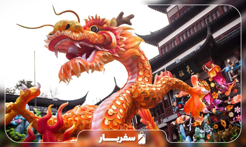 جشن سال نو چینی ها با اژدهای سرخ