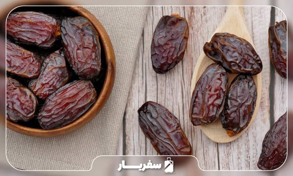 غذای محلی خرما Dates در عمان