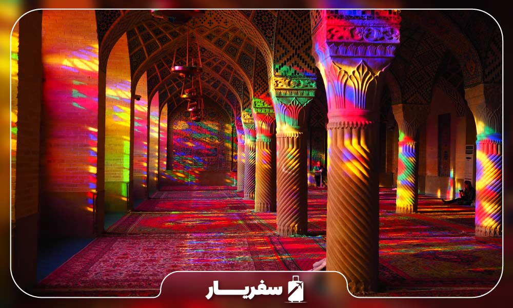 سفر به شهر شیراز ایران و بازدید از مسجد